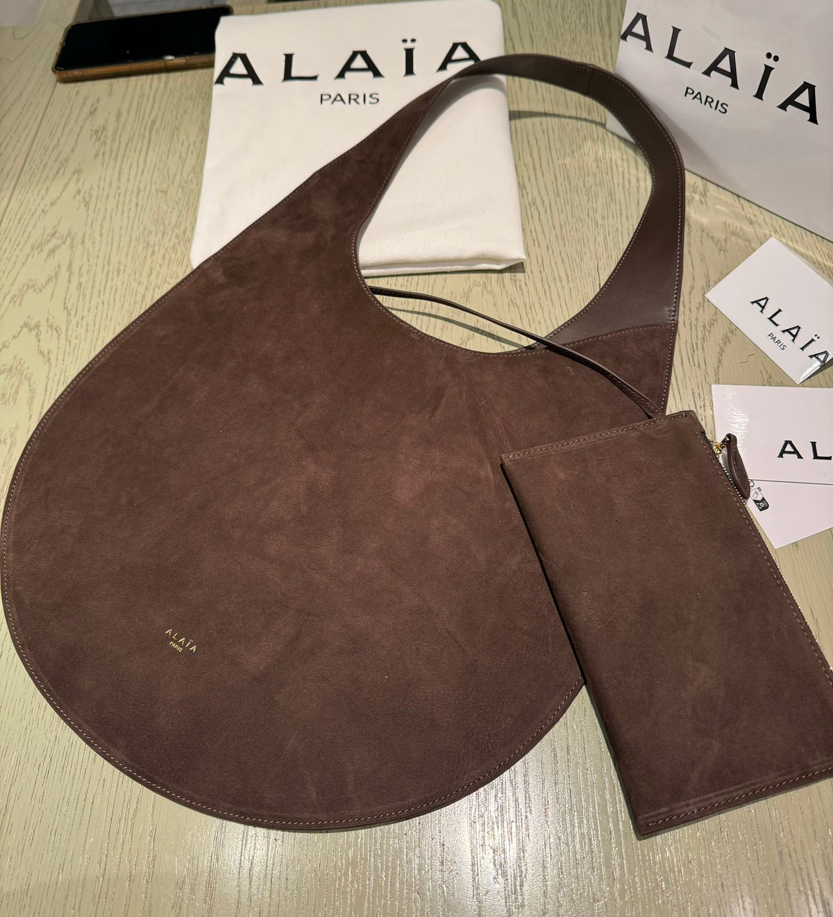 MEDIUM HOBO BAG 39 IN CHOCOLATE SUEDE