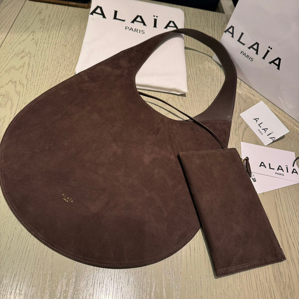 MEDIUM HOBO BAG 39 IN CHOCOLATE SUEDE