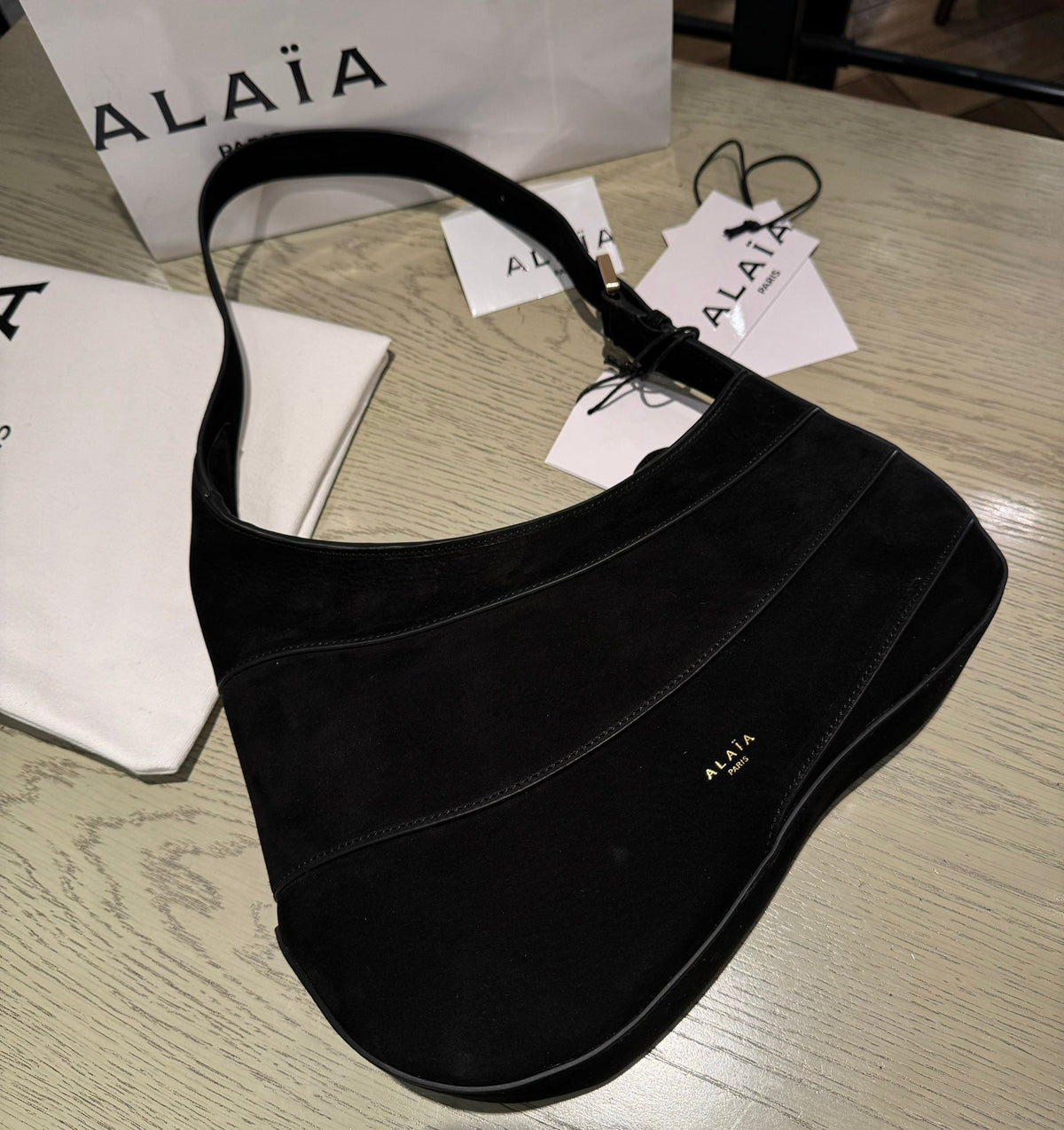 WAVE HOBO BAG SUEDE