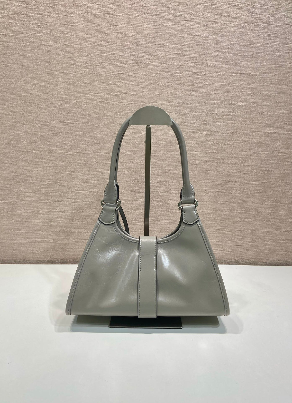 Pr*a mini catwalk model gray leather and top-grade hardware