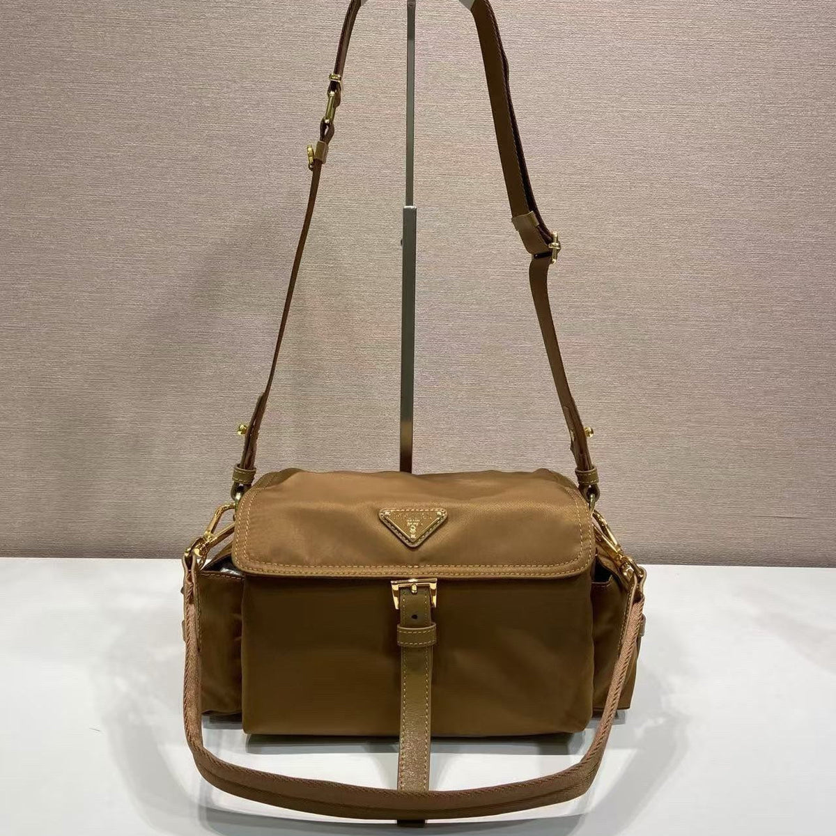 Pr*a Shoulder Bag Brown Re-Nylon and Saffiano Leather