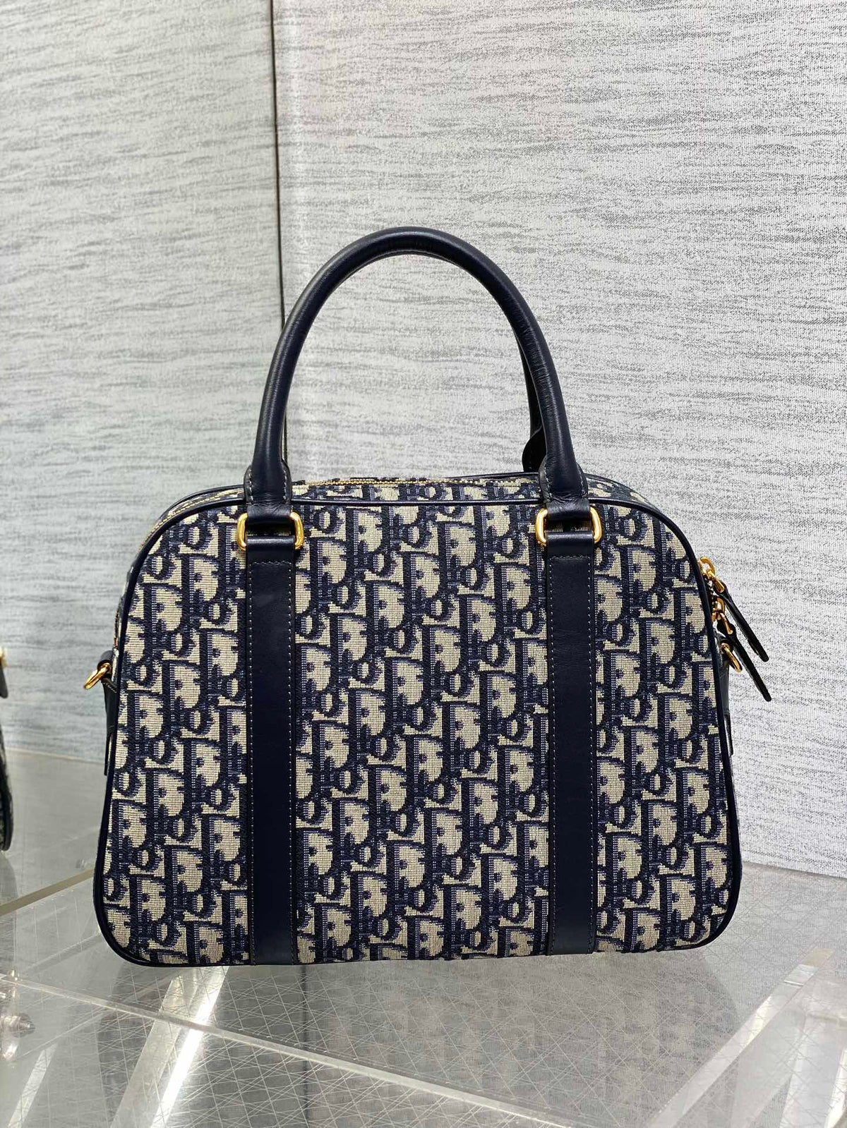 C*D D-Vibe bowling bag 31 blue obliaue fabric