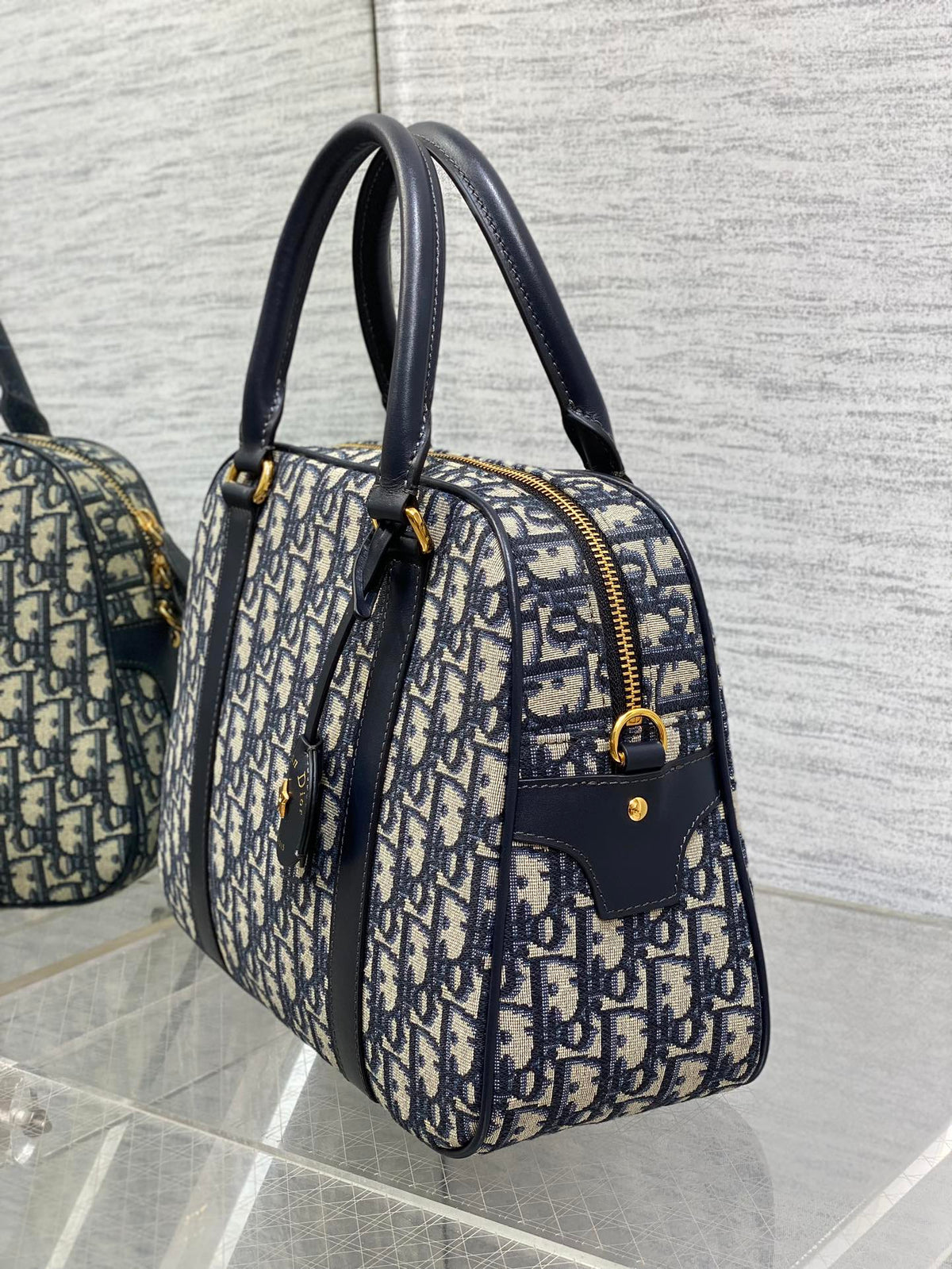 C*D D-Vibe bowling bag 31 blue obliaue fabric