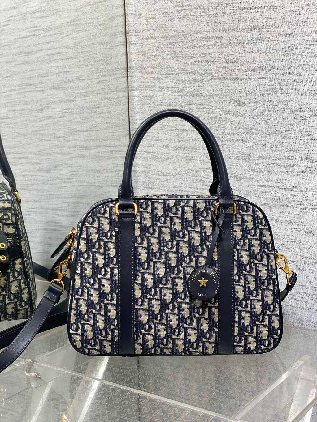 C*D D-Vibe bowling bag 31 blue obliaue fabric