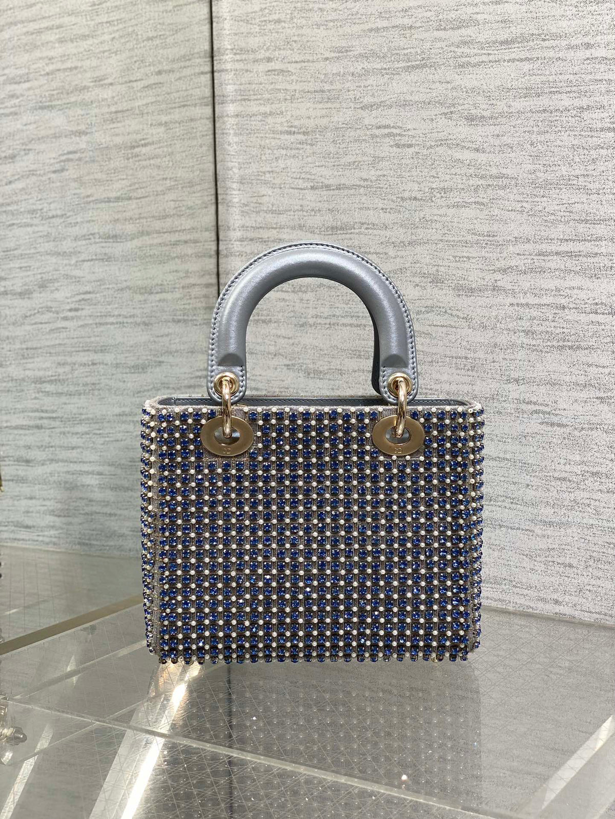 C*D Medium Lady 24 Silver Metalic Lambskin Pearl