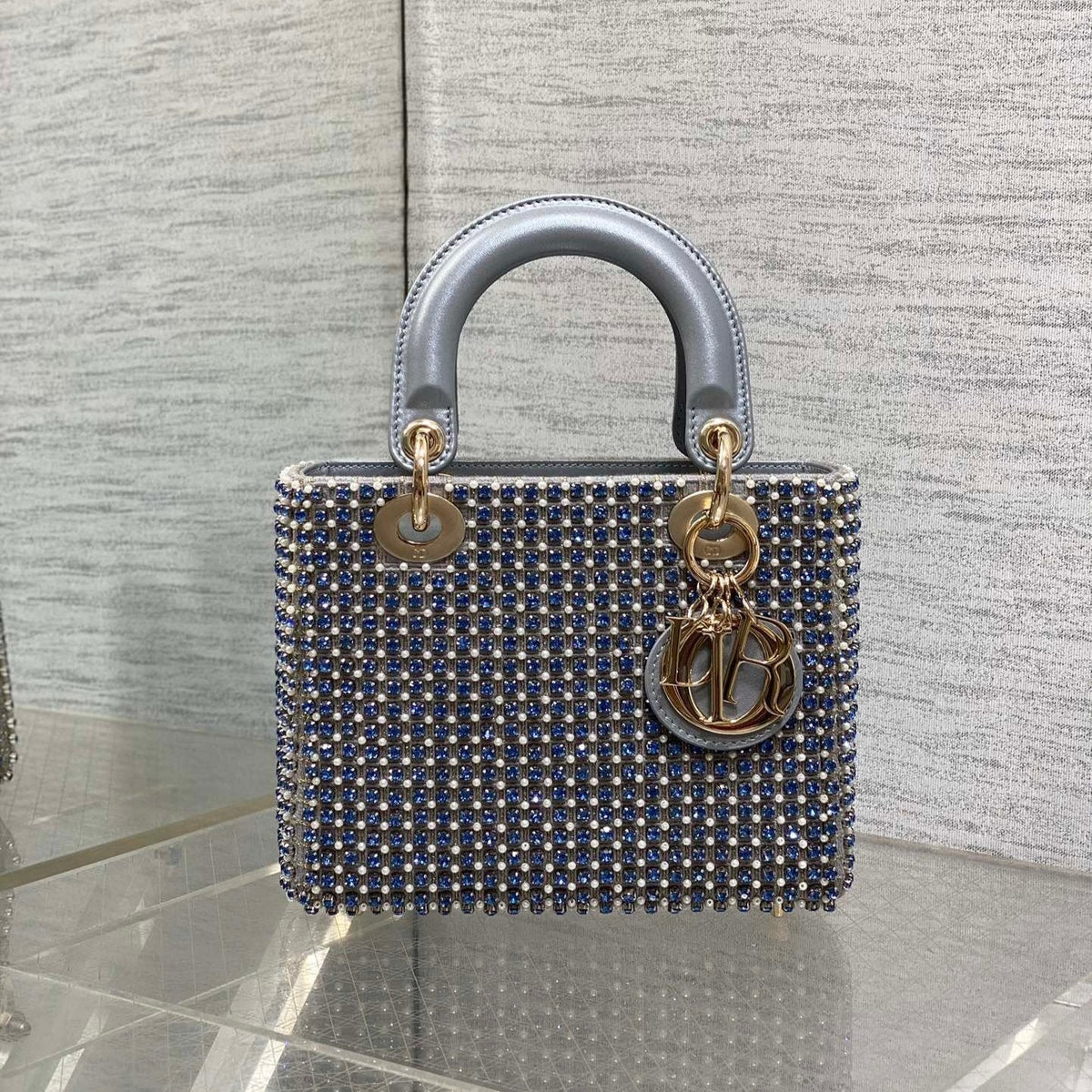 C*D Medium Lady 24 Silver Metalic Lambskin Pearl