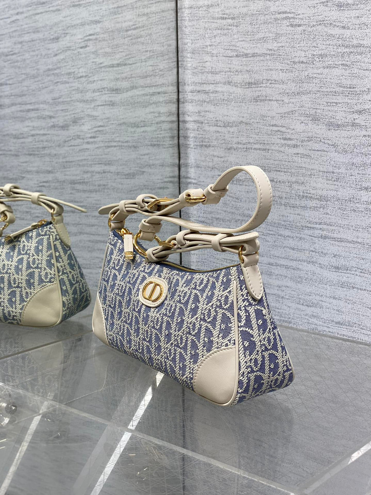C*D Cigale mini bag 26 blue raffia-effect fabric