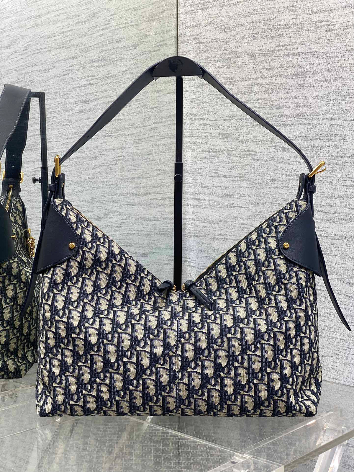 D*or 2025 Voyage Bag Canvas Leather