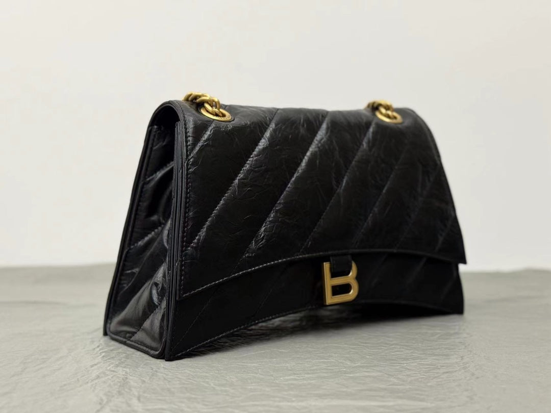 CRUSH CHAIN BAG QUILTED CRUSHED CALFSKIN GOLD HARDWARE