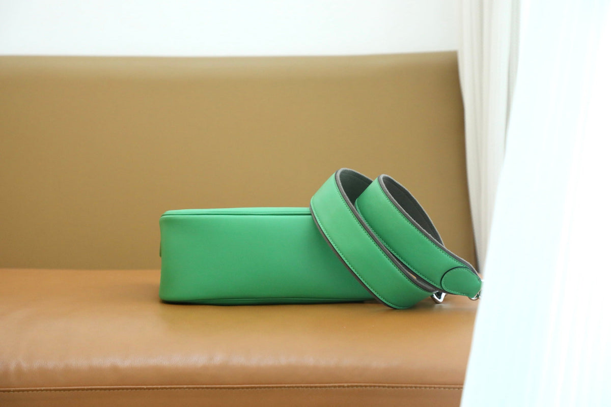 H*M Berline Bag 28cm Green Calfskin 284547 (Production time: 25 days)