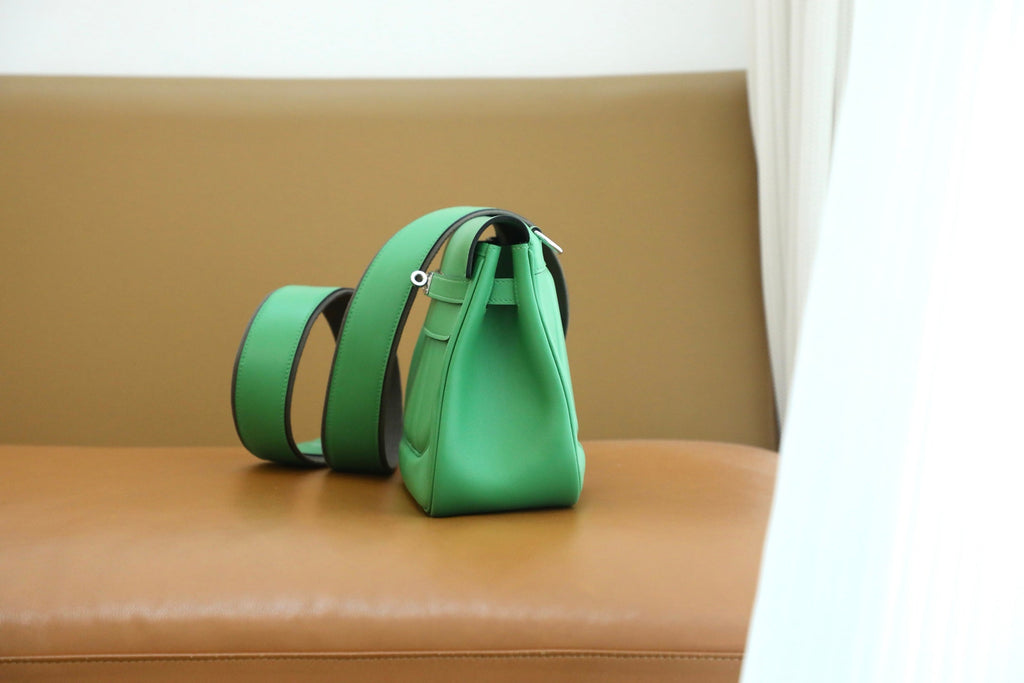 H*M Berline Bag 28cm Green Calfskin 284547 (Production time: 25 days)