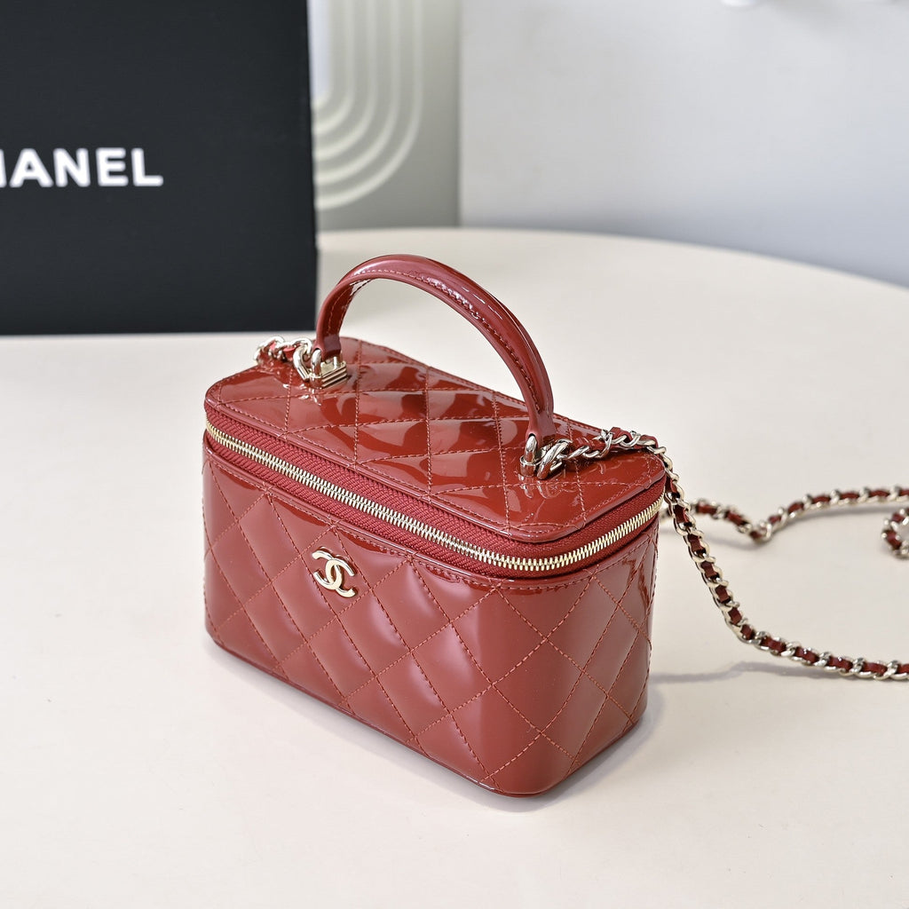 C*C 24P Vanity Top Handle Patent Calfskin Light Gold Hardware