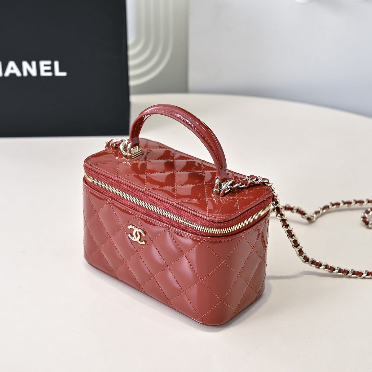 C*C 24P Vanity Top Handle Patent Calfskin Light Gold Hardware