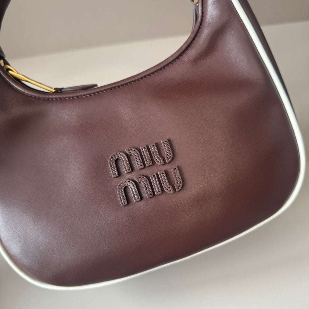 M*u*M*u Wander Crescent Bag Leather
