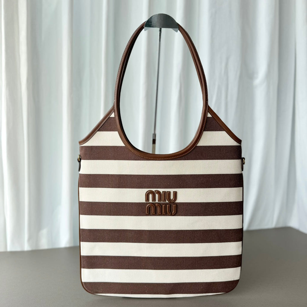 M*u*M*u Isetan tote hobo bag striped canvas