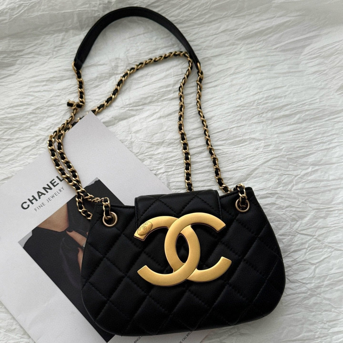24c C*C hobo bag 20cm black lambskin gold hardware