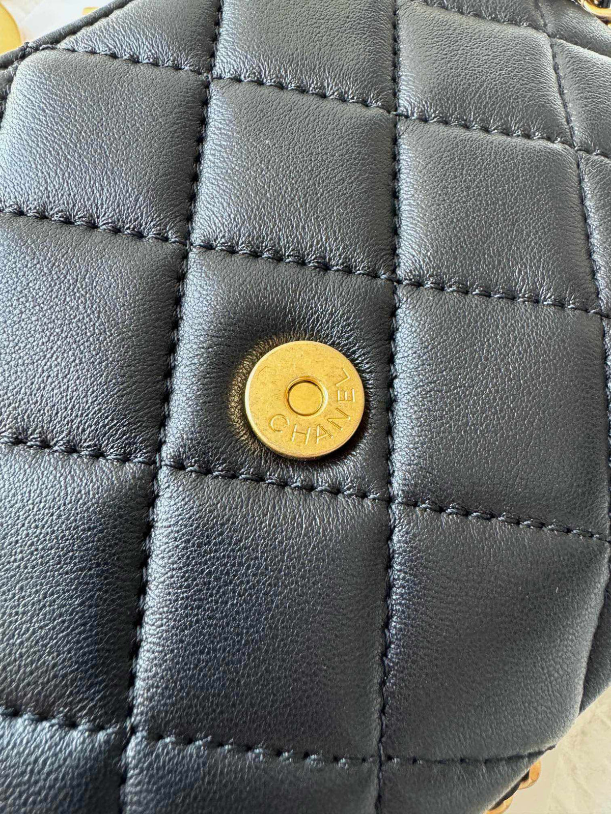 24c C*C hobo bag 20cm black lambskin gold hardware