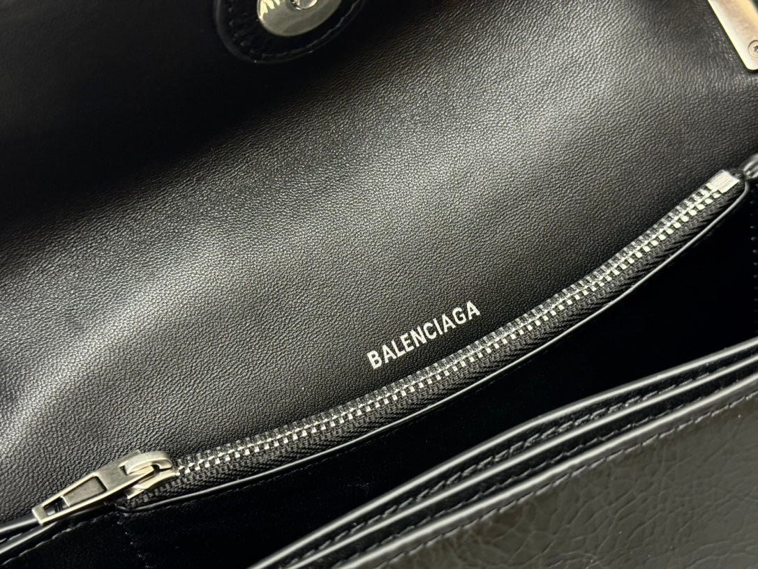 CRUSH SHOULDER BAG CRUSHED CALFSKIN LEATHER STRAP SILVER HARDWARE