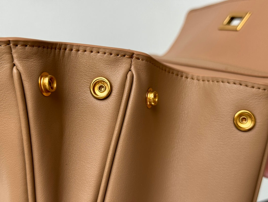 RODEO BAG SMOOTH CALFSKIN GOLD HARDWARE
