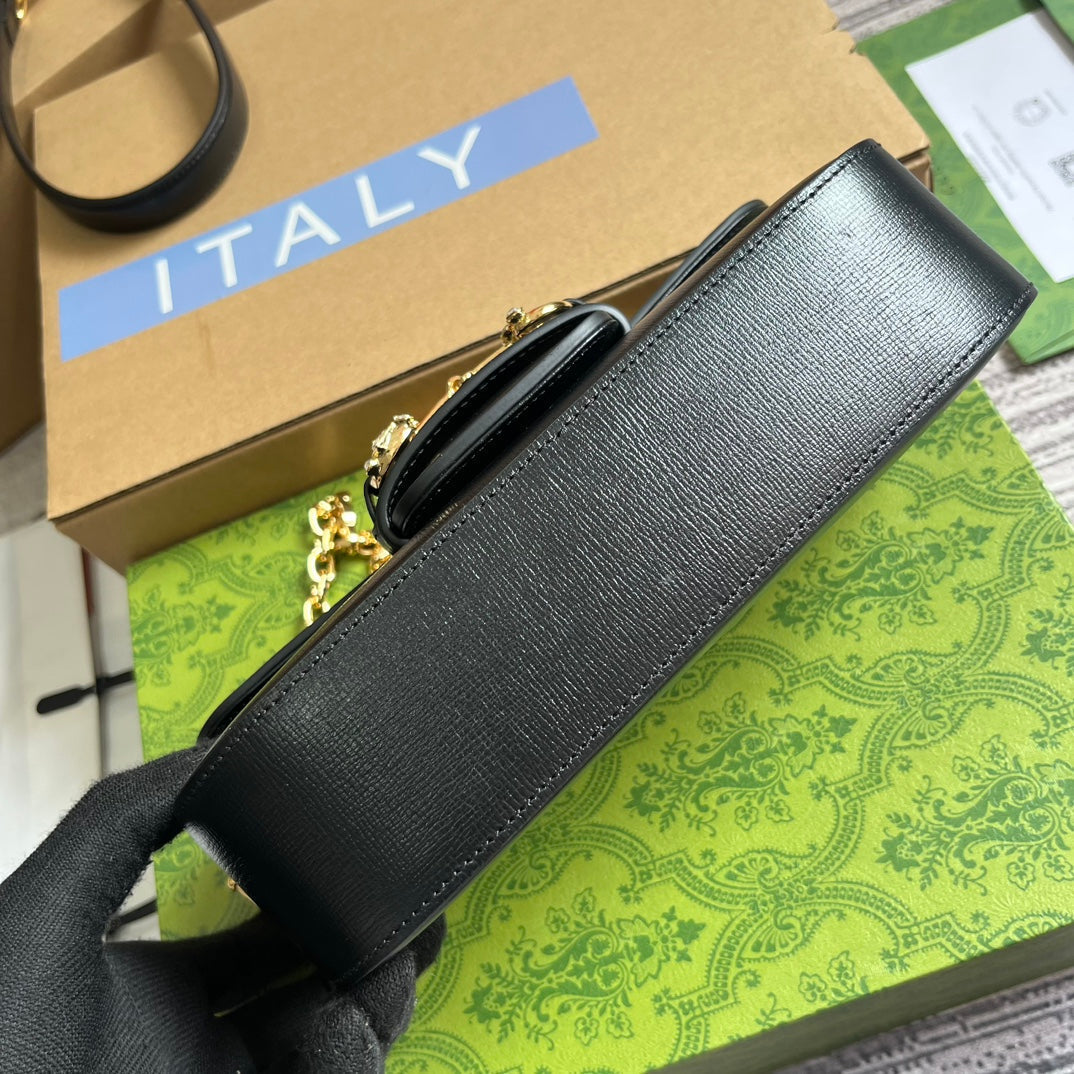 DIAMOND HORSEBIT SHOULDER BAG CALFSKIN GOLD HARDWARE