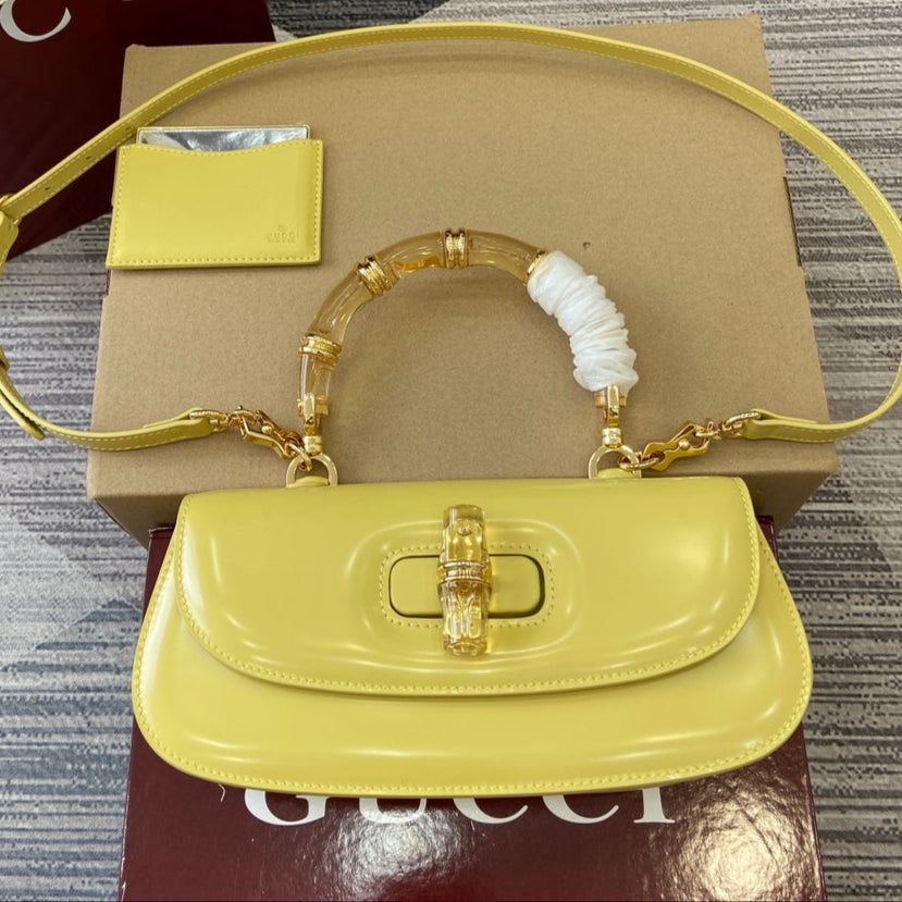 G*cci Bamboo Diva Bag Leather