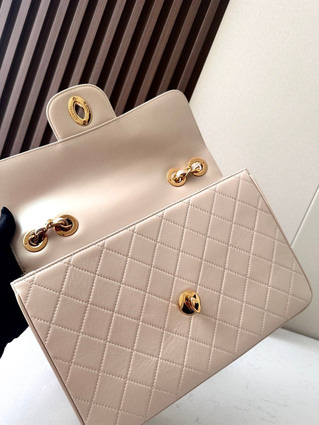 C*C 2025 Flap Bag  30cm Apricot Gold Lambskin