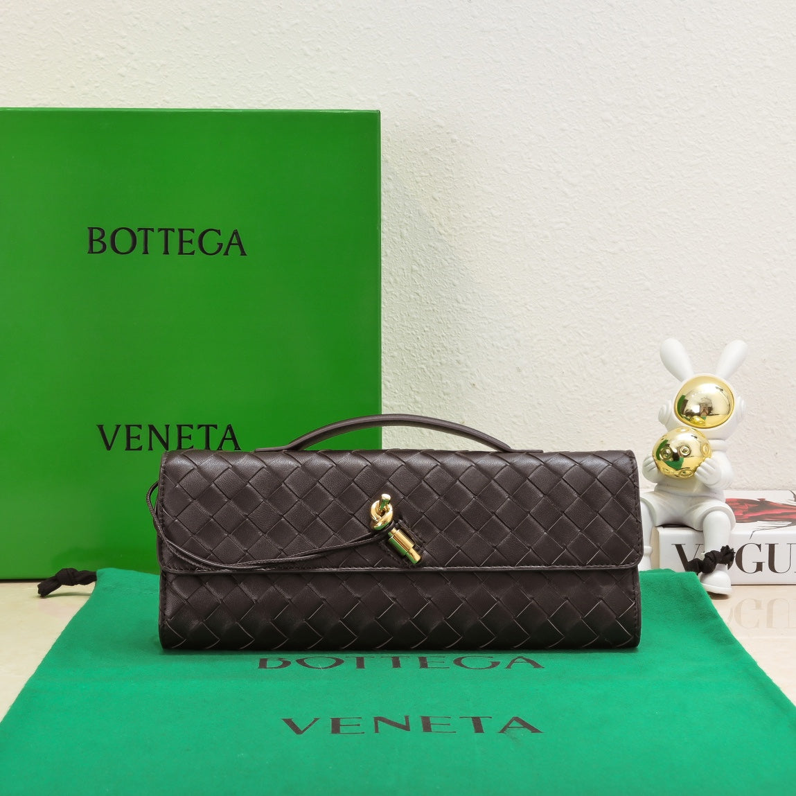 B*V Long Clutch Andiamo Handle Calfskin Ghw