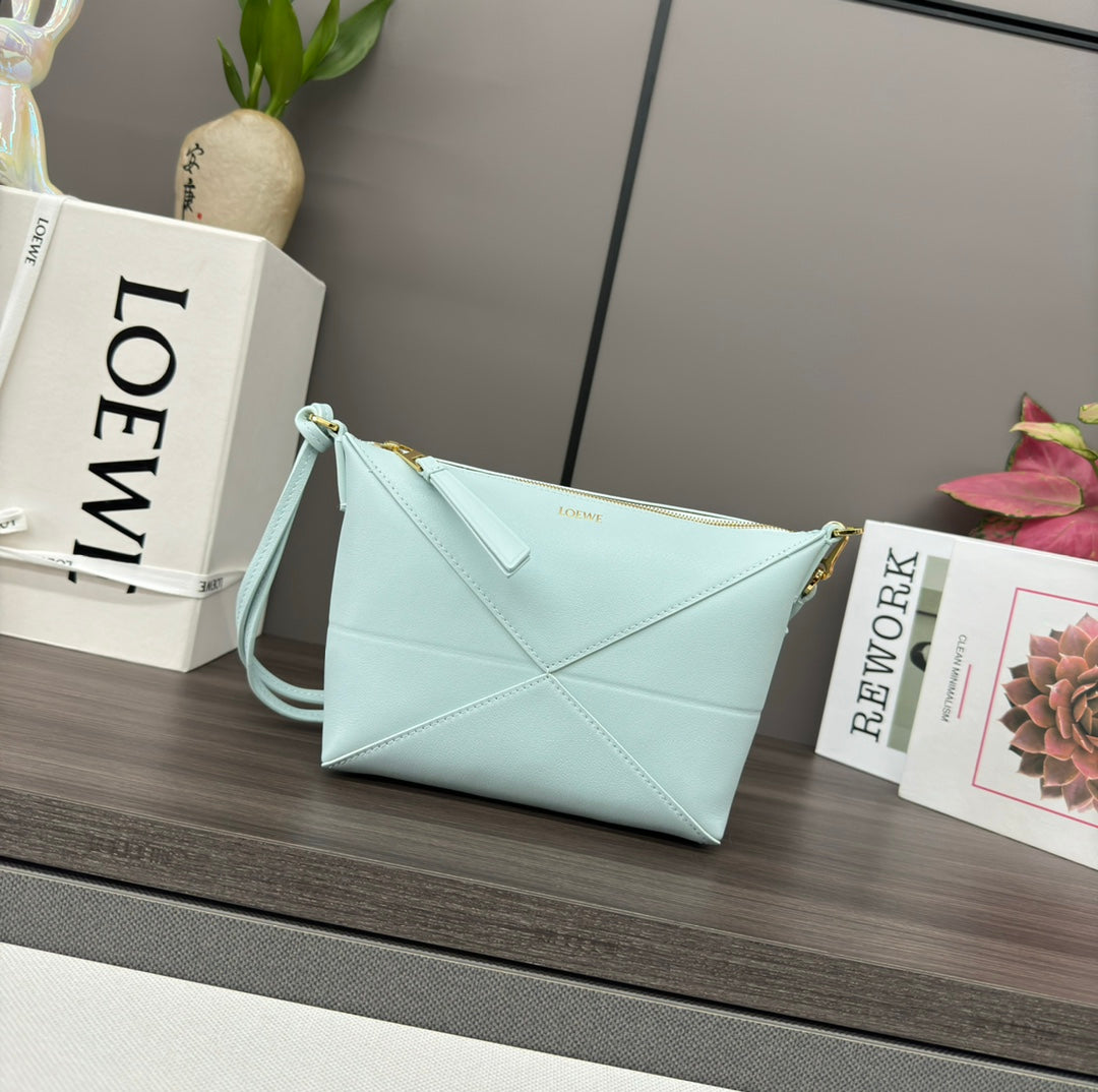 L*E MINI 23 FUZZLE FOLD POUCH IN LIGHT BLUE CALFSKIN