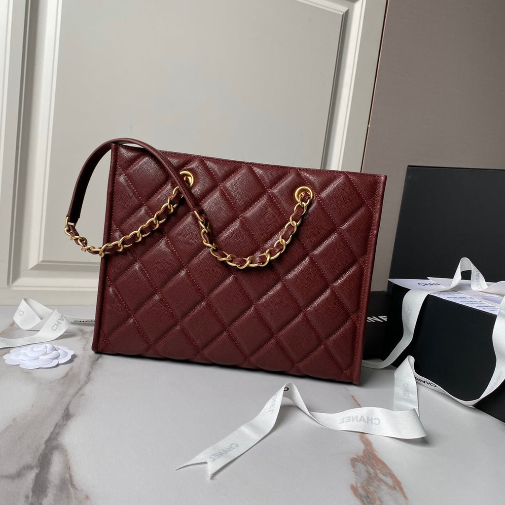 24A SHOPPING BAG CAVIAR GOLD HARDWARE
