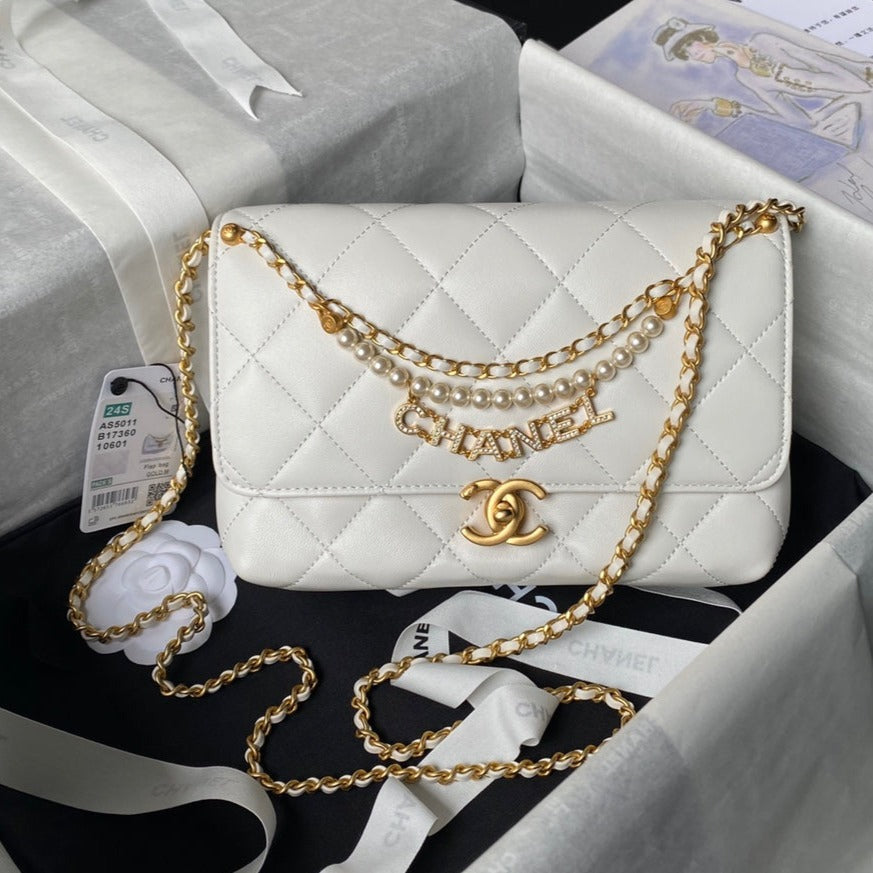 24A FLAP BAG LAMBSKIN PEARL GOLD HARDWARE