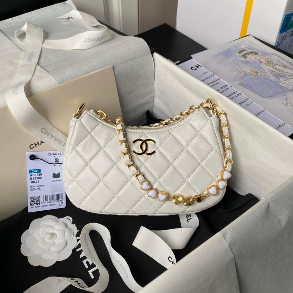 24P C*C HOBO BAG LAMBSKIN GOLD HARDWARE