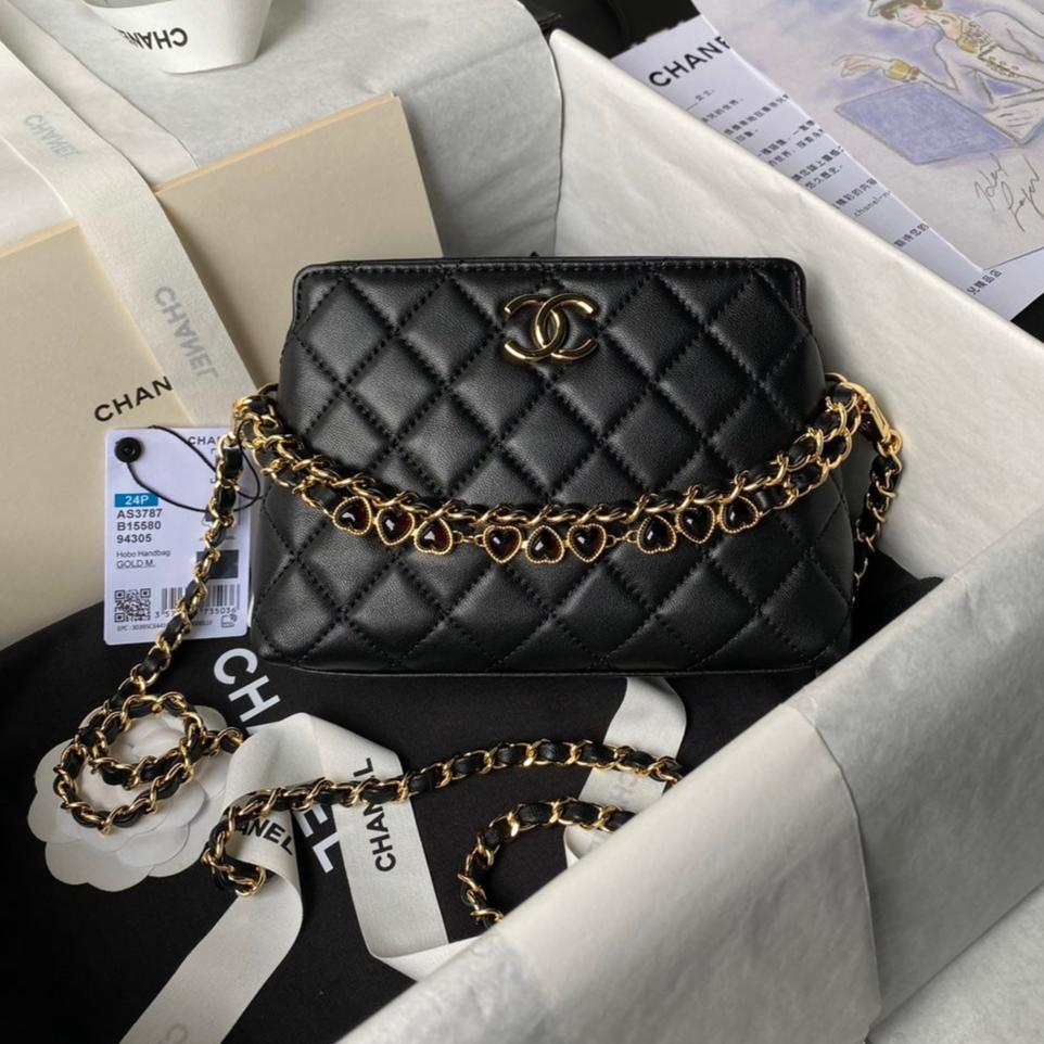 24P CLUTCH CHAIN LAMBSKIN
