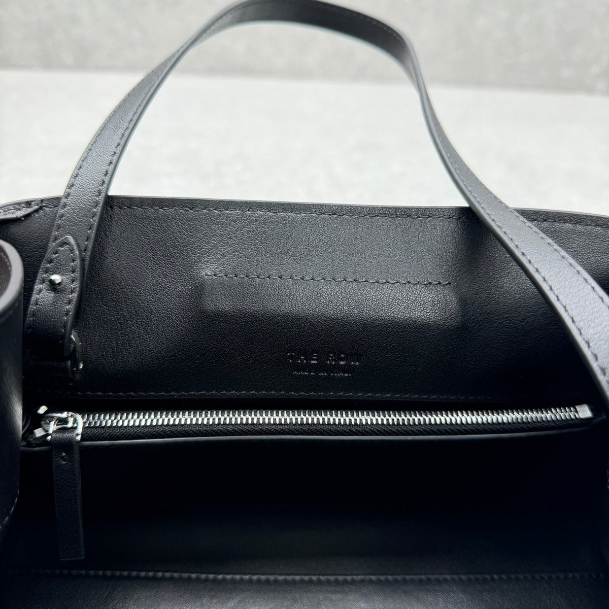The R*w 2025 Peggy Clutch 28cm Black Leather