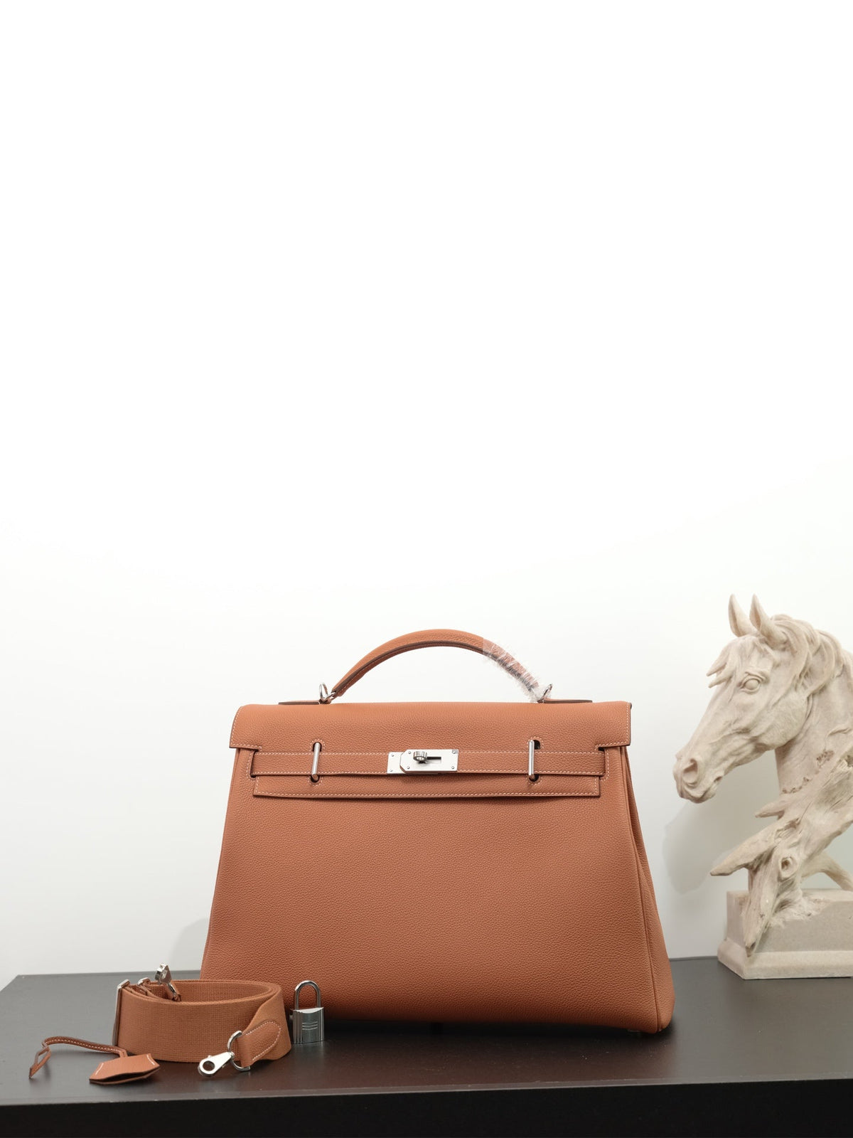 H*M Kelly Max Bag Togo Leather