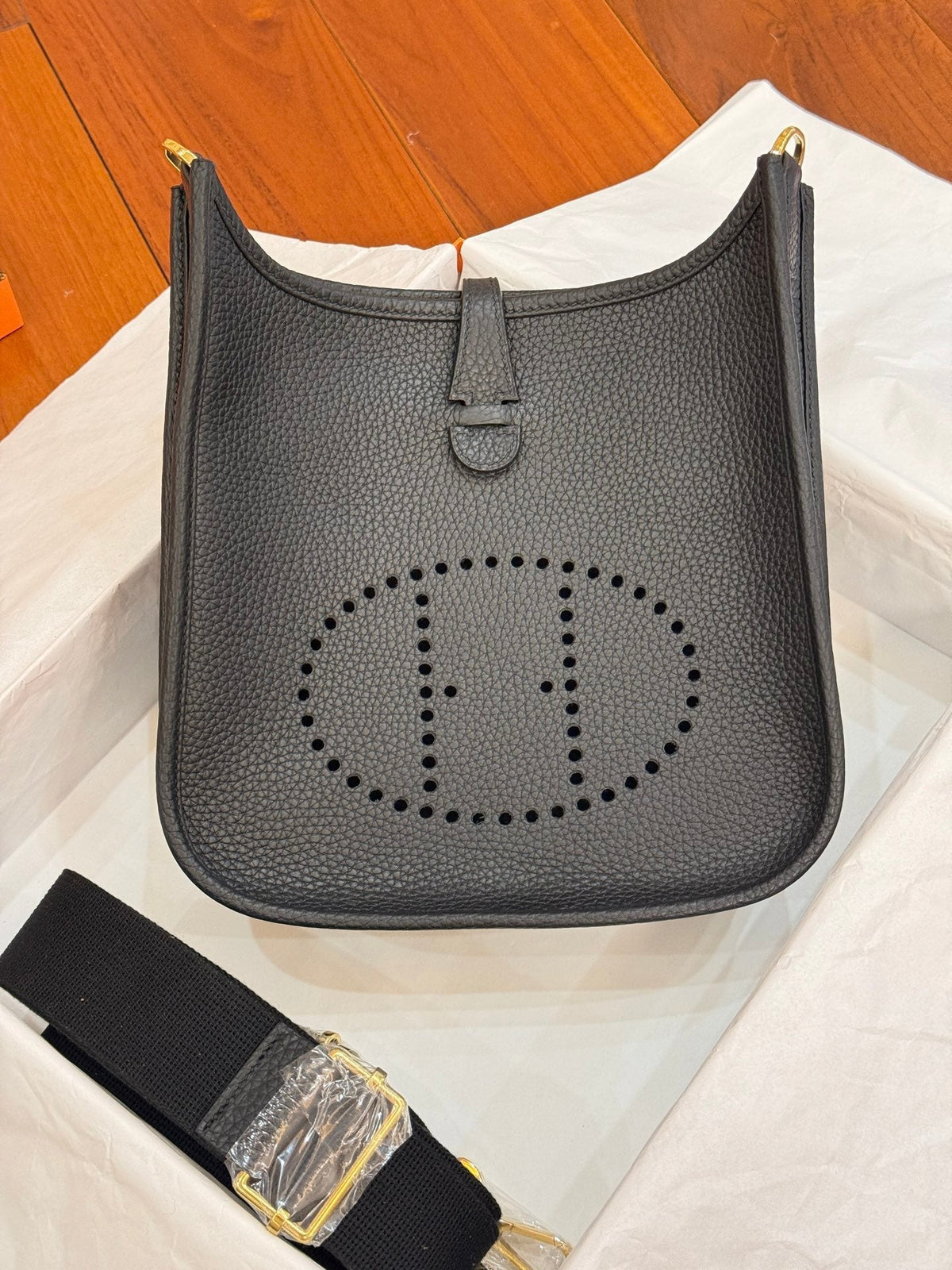 H*M Evelyne Togo Leather