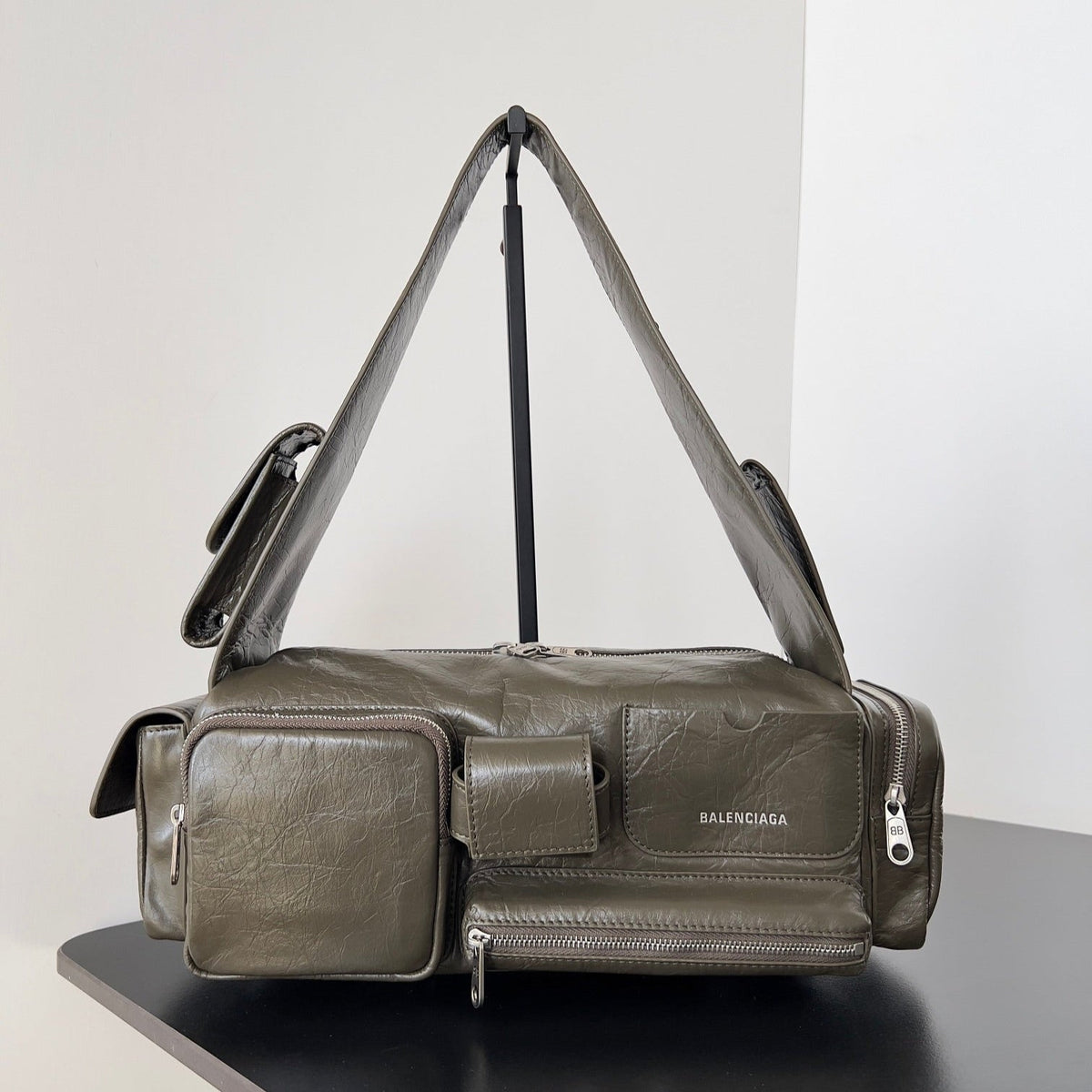 SUPERBUSY SLING BAG LAMBSKIN