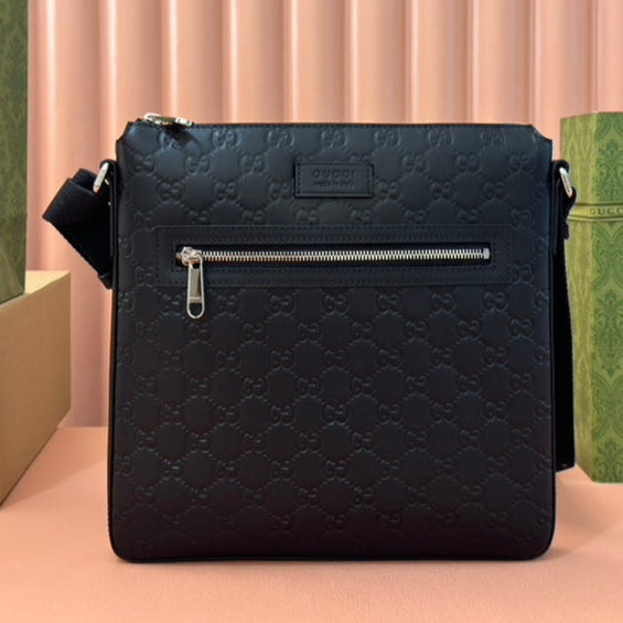 G*cci Signature Messenger Bag Black Cowhide