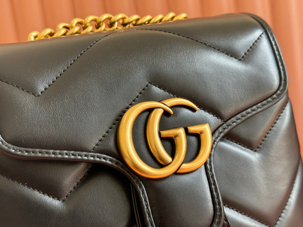 G*cci G*G Marmont Backpack Black Leather