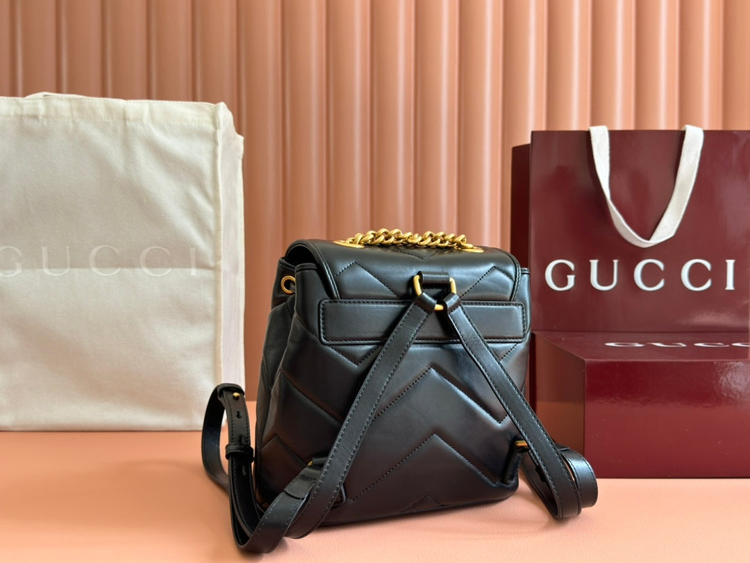 G*cci G*G Marmont Backpack Black Leather