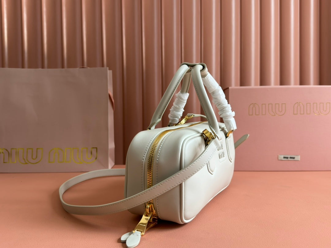 ARCADIE BAG CALFSKIN EMBOSSED LOGO