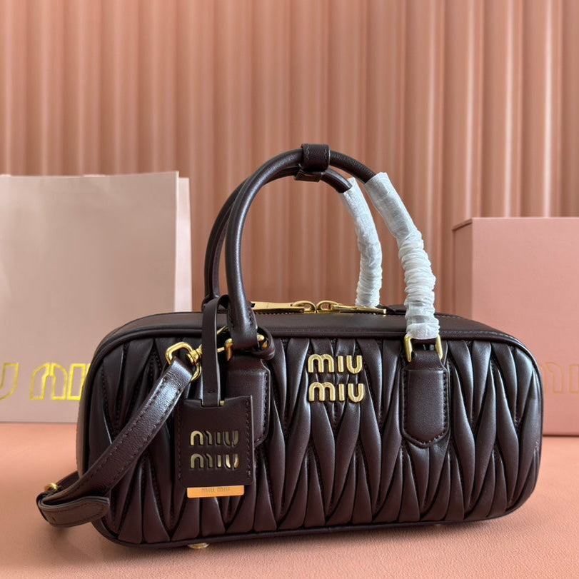 ARCADIE MATELASSÉ BAG CALFSKIN GOLD HARDWARE