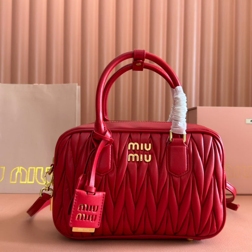 ARCADIE MATELASSÉ BAG CALFSKIN GOLD HARDWARE