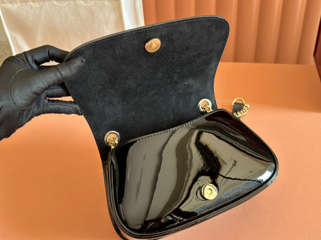 G*cci Blondie Bag Patent Leather
