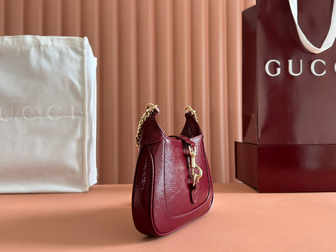 G*cci Jackie Notte Bag Rosso Ancora Red Patent Leather
