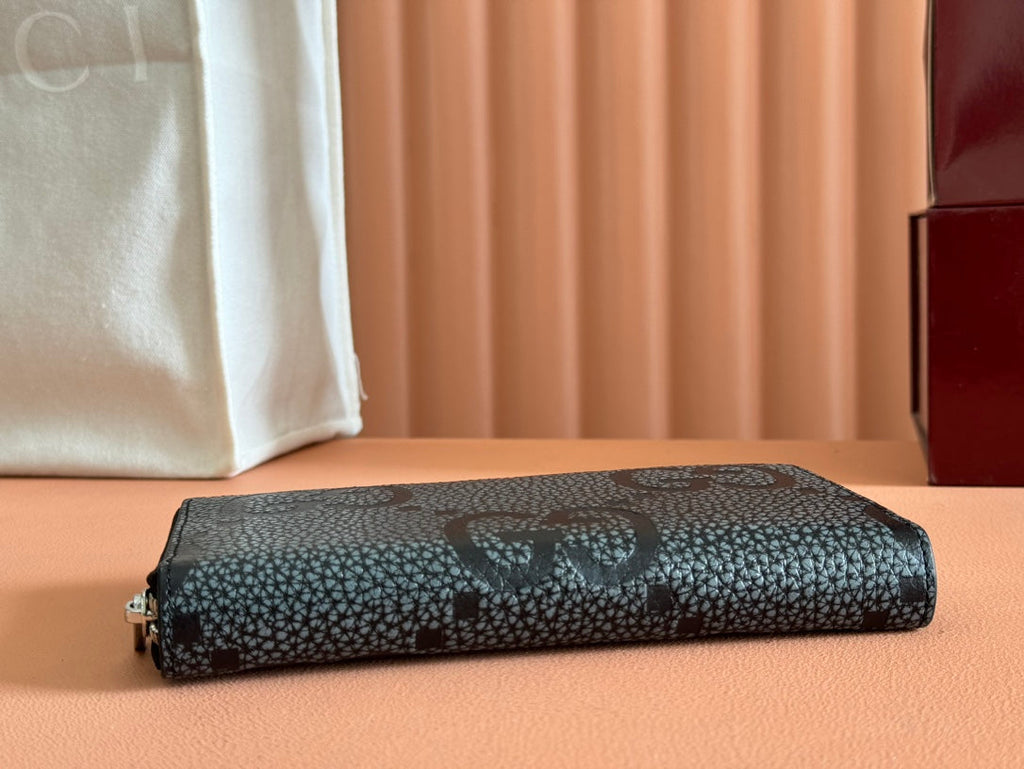 G*cci Long Wallet Grey mix Black Leather