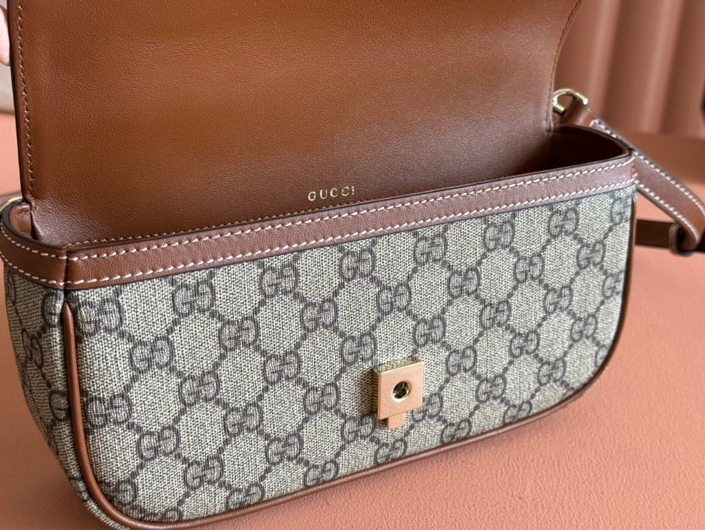 G*cci Horsebit 1995 Bag Calfskin canvas