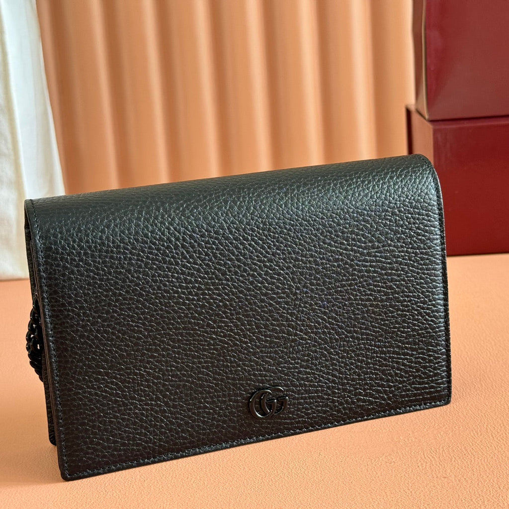 G*cci Marmont Chain Wallet Leather