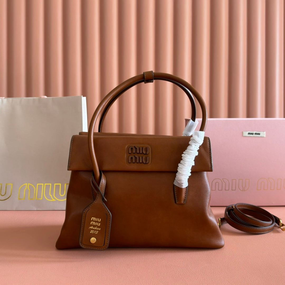 M*u Solitaire Bag Calfskin