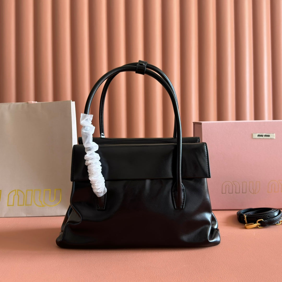 M*u Solitaire Bag Calfskin