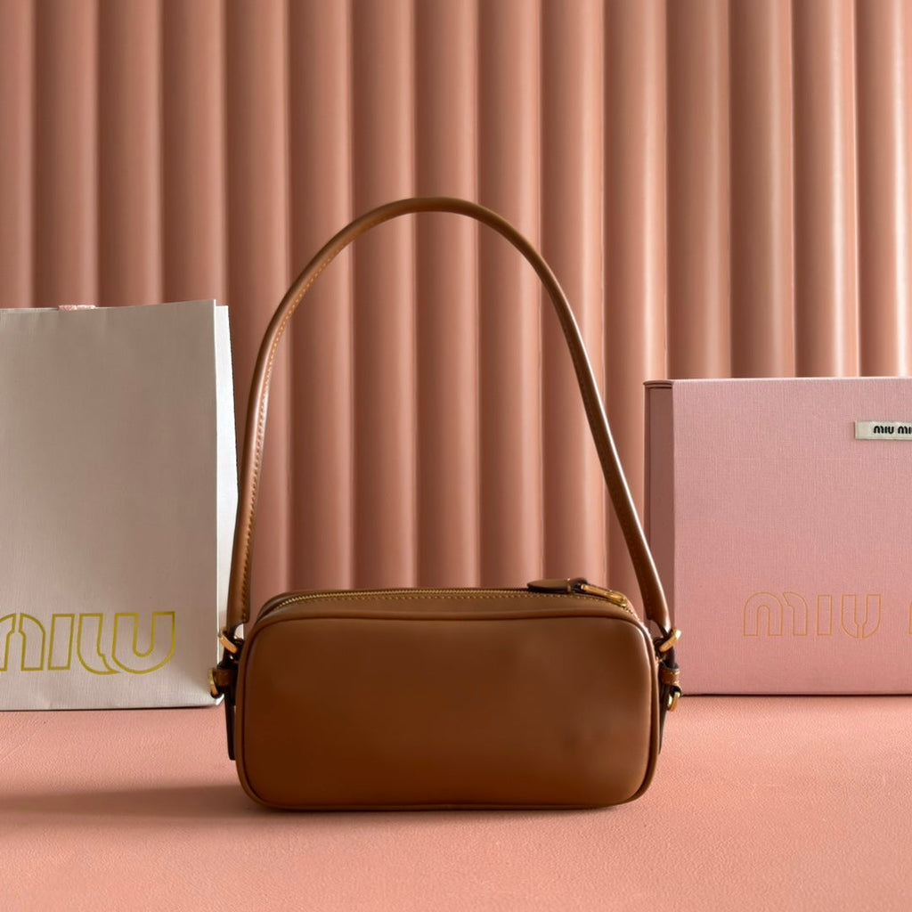 M*u Leather Pouch Bag Leather